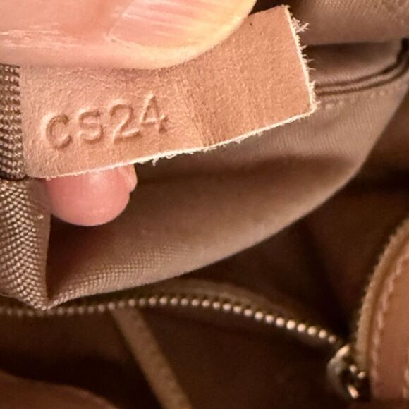 Tod's CS24 Beige Tote Bag - Picture 6 of 16